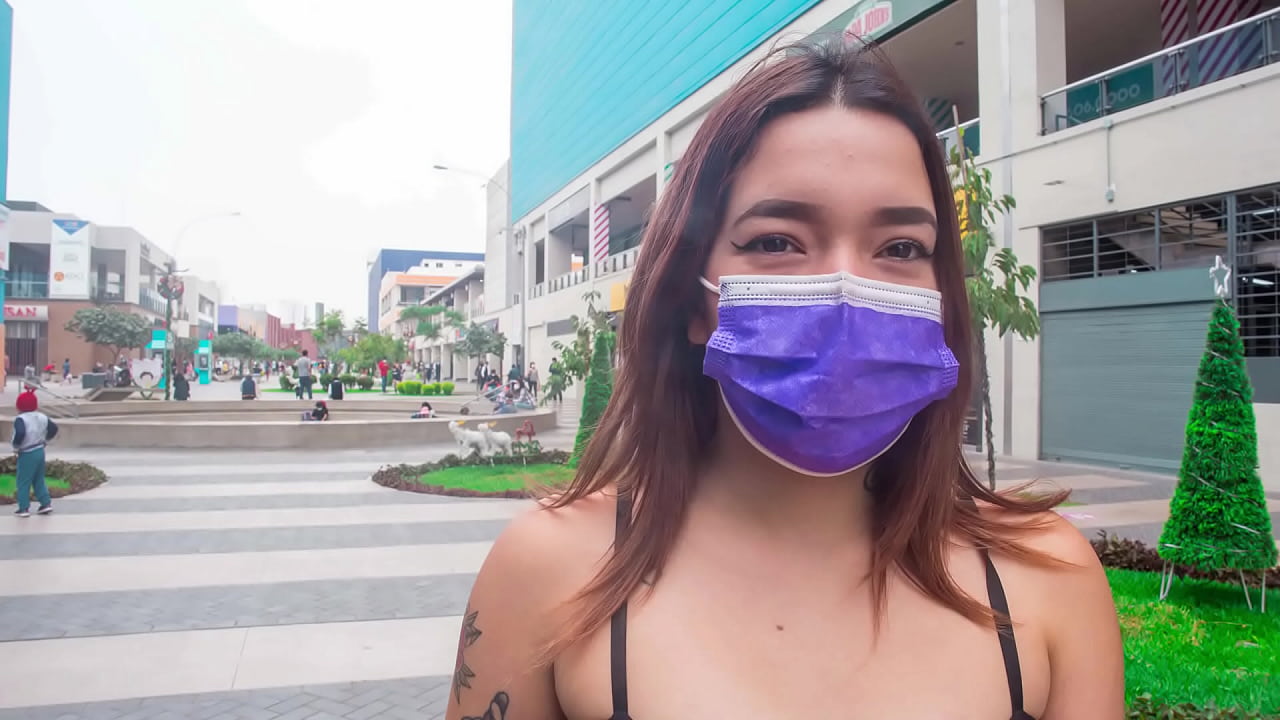 ვენესუელელი ემიგრანტი პერუში ახლახან ჩავიდა, რომელიც ტაქსის მძღოლს აშანტაჟებს